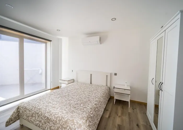 Refugio Da Cabreira 비에이라도미노